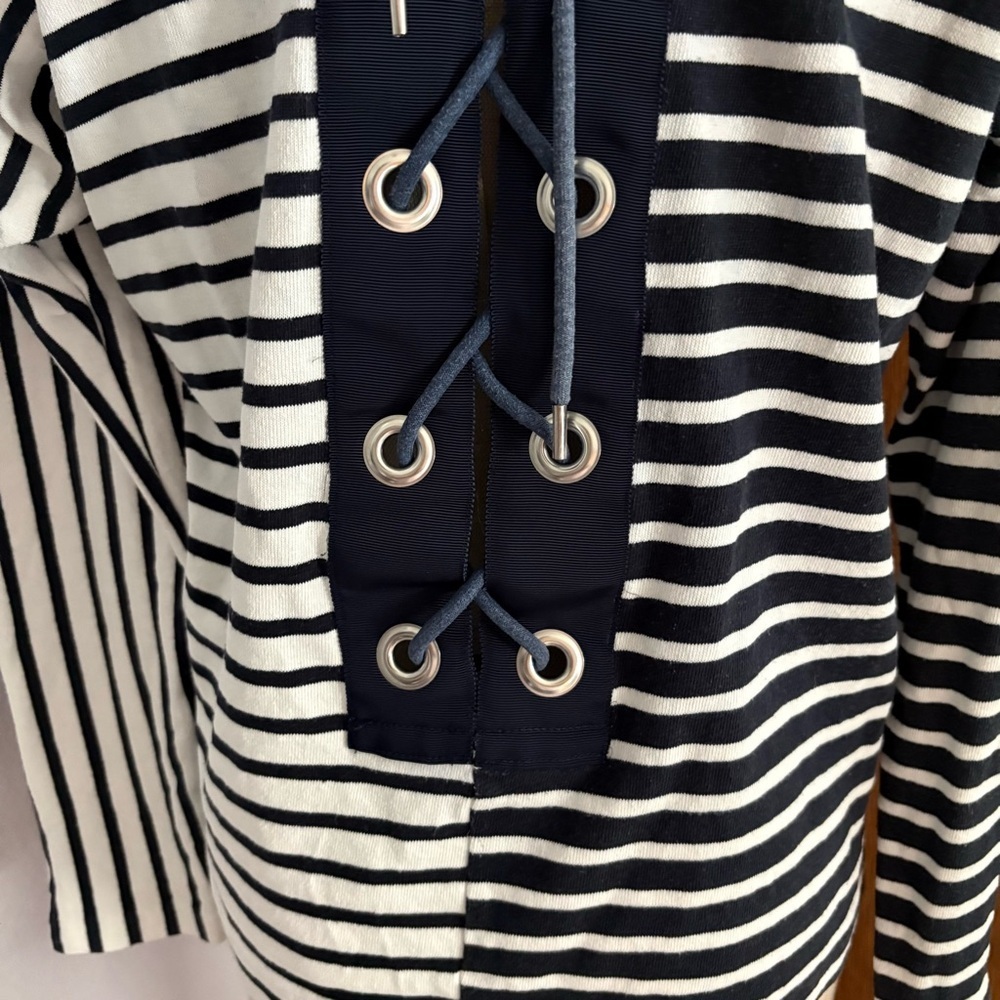 SACAI sz 2 M Striped Long Sleeve Tshirt Lace Back Navy Blue White - Picture 4 of 9